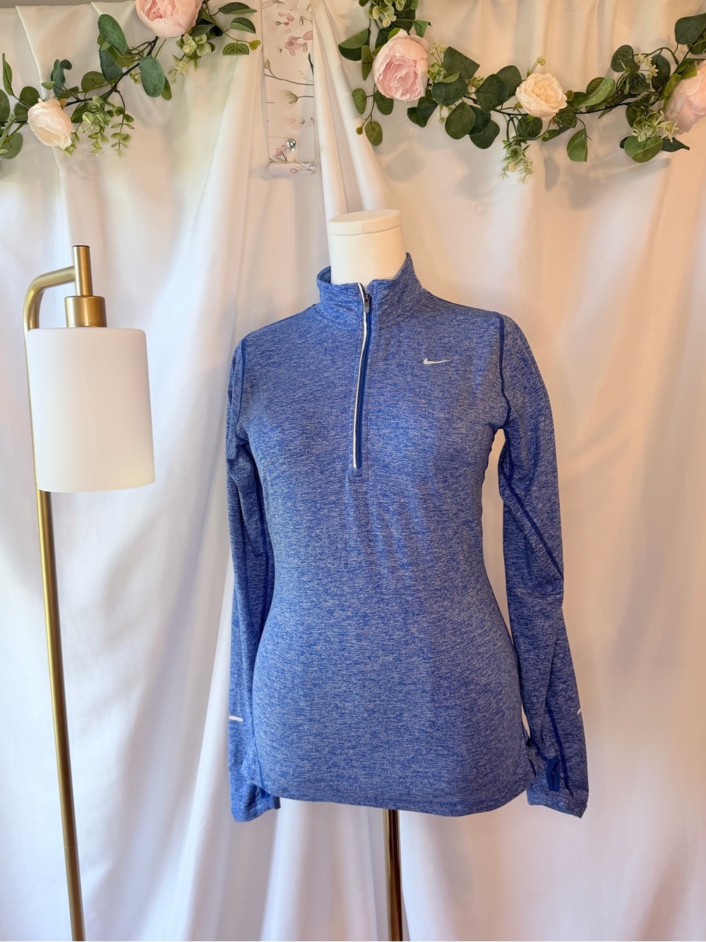 Nike Women’s Blue Heather Half-Zip Athletic Pullover
